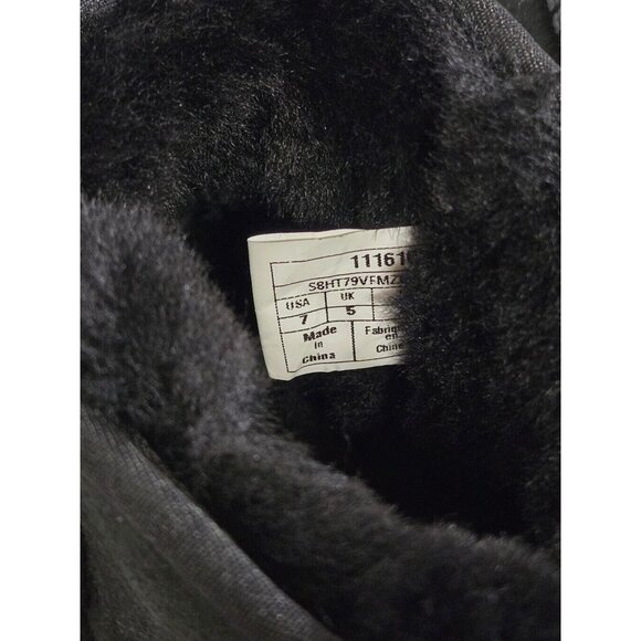 Women’s Size 7 Low Cut Faux Suede Shearling Winter Boots Ankle Style - Lattelier - Picture 7 of 9